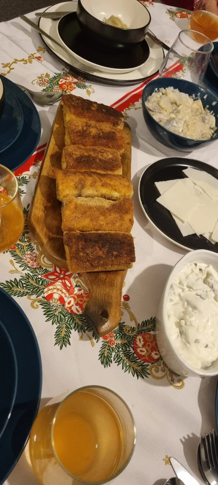 Handmade Oak Whisky Barrel Stave Serving Board - Food Safe